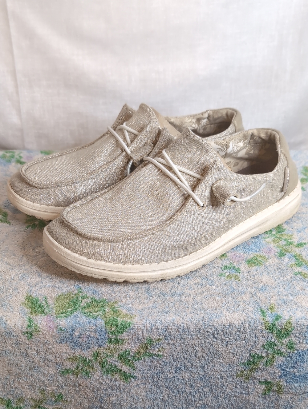 Wendy Stretch Sox Sparkling Beige womens 7